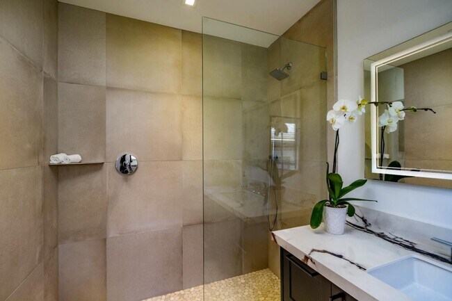 Foto del edificio - 318 18th St