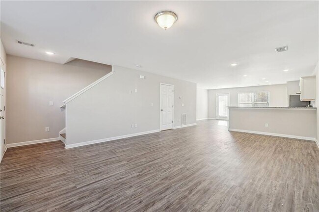 Foto del edificio - 4420 Pinscher St