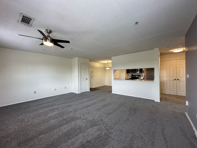 Interior Photo - Hamilton at Turman Farms Apartments