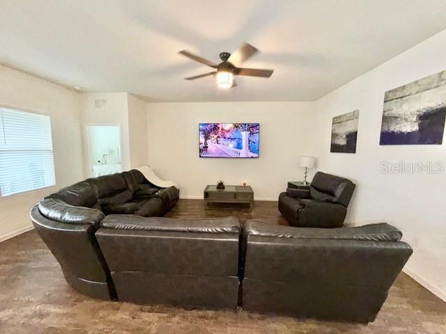 Foto del edificio - 3520 Patron Ave