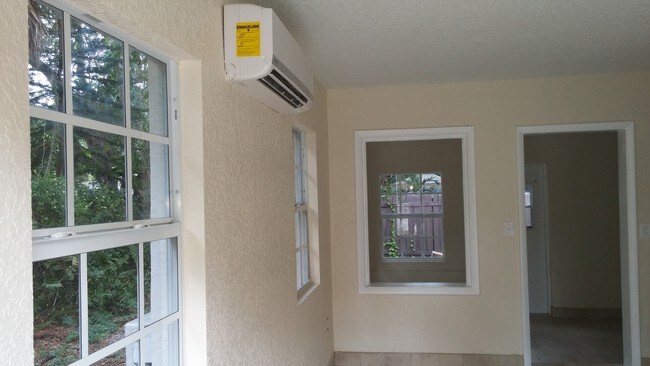 Foto del edificio - 1501 SW 24th St