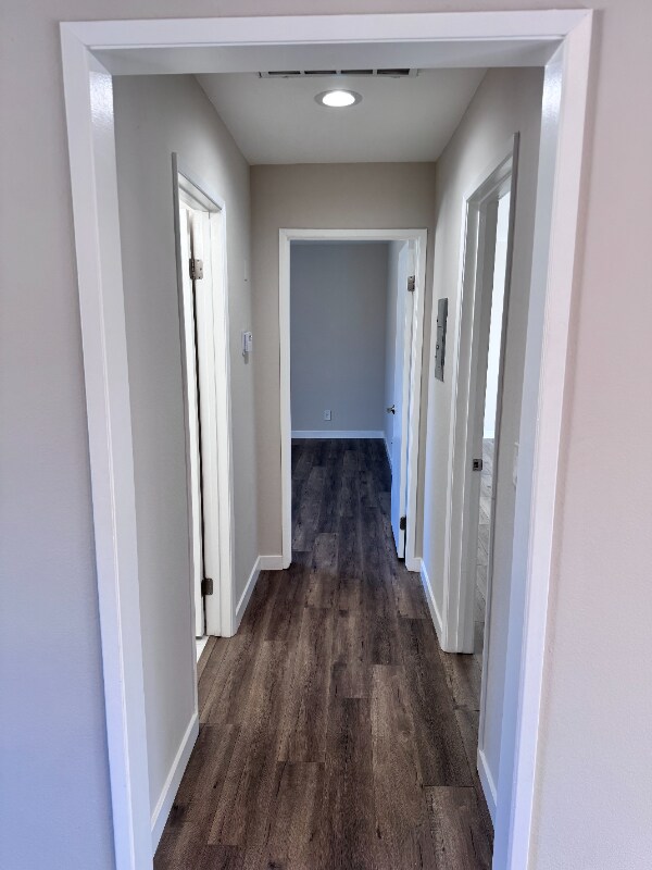 Foto del edificio - 507 E Cedar Ave