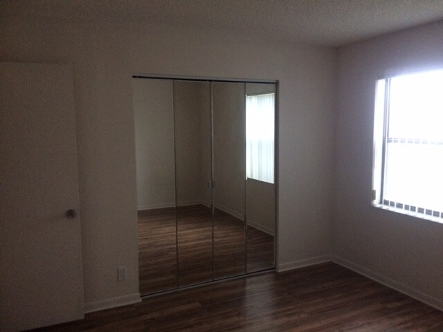 Bedroom - 1942 Redbank Rd