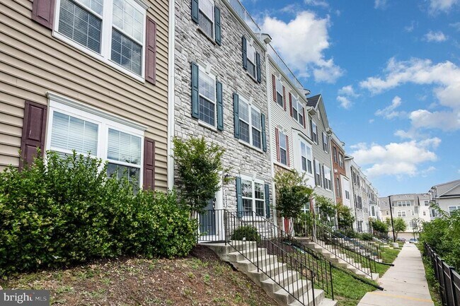 Foto del edificio - 7223 Barry Ln