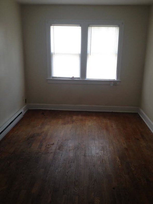 Foto del edificio - 287 Bassett Ave