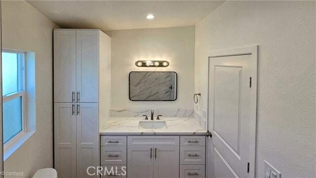 Building Photo - 5634 Wish