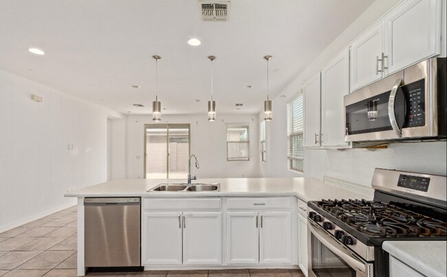 Foto del edificio - Great location near Westgate!