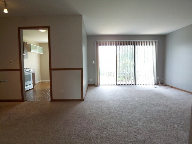 Building Photo - 327 Wildberry Ct