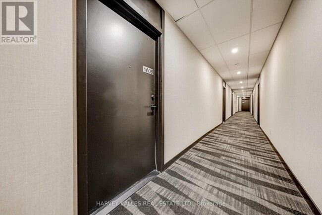 Building Photo - 8119-18119 Birchmount Rd