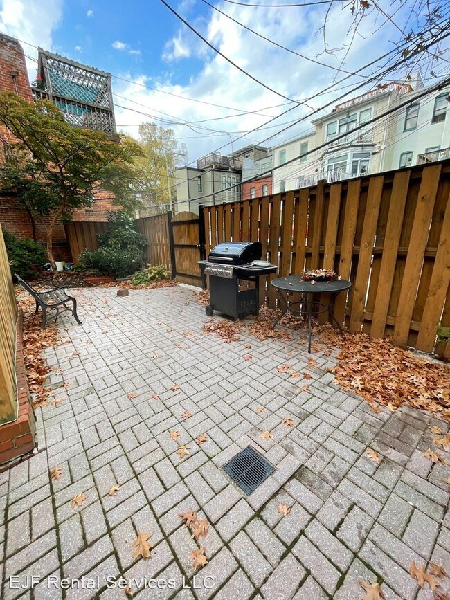 Foto del edificio - Studio, 1 bath House - 1723 Q Street NW Un...