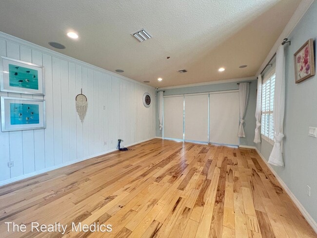 Building Photo - 3 br, 3.5 bath House - 5711 Hamlin Groves Trl
