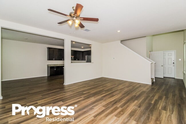 Building Photo - 267 Cobb Br Dr