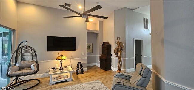 Building Photo - 520 Crossfield Cir
