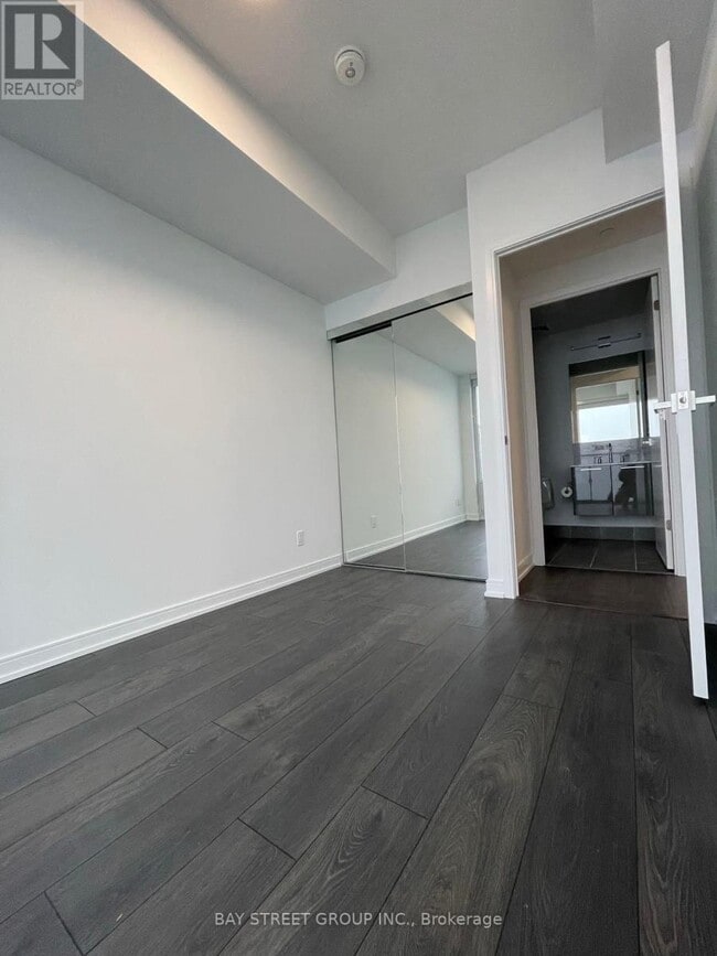 Photo du bâtiment - 3 Gloucester St