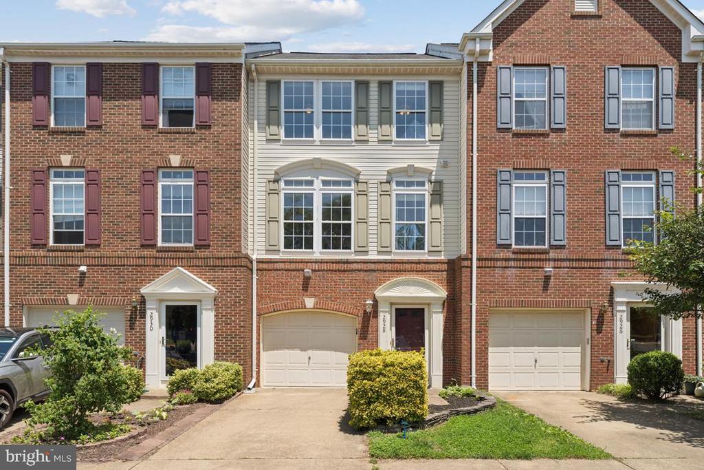 Foto principal - 2928 Huntington Grove Square
