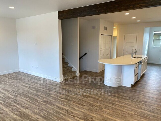 Building Photo - 5882 N Galena St