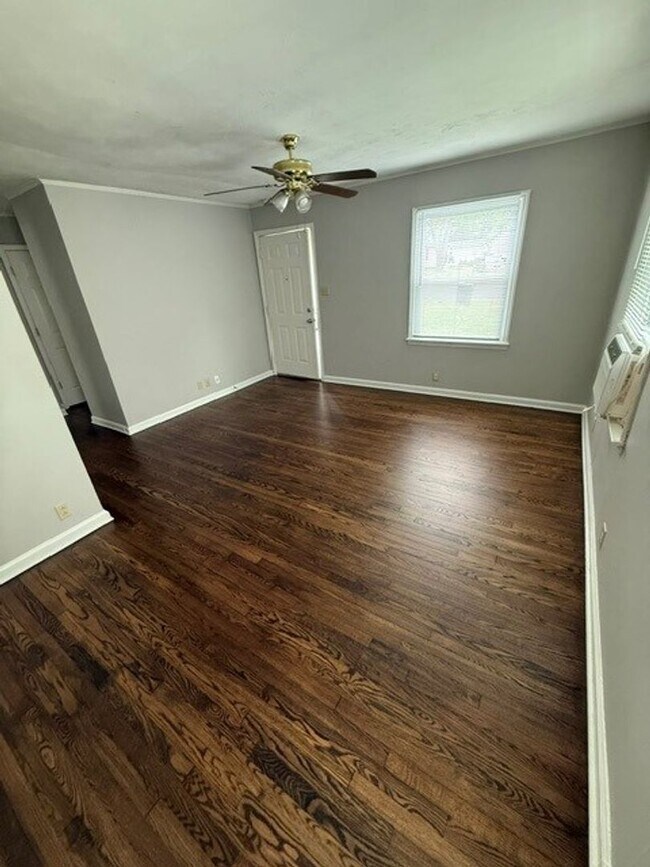 Foto del edificio - 203 Sunset Ct