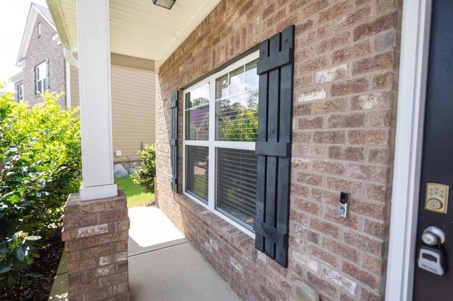 Foto del edificio - 1115 Dietrich Ln