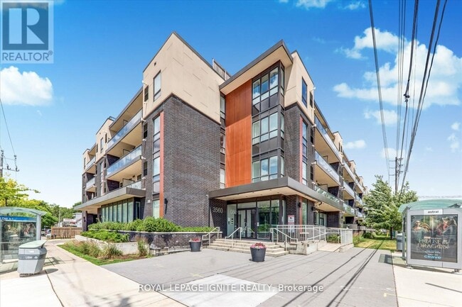 Building Photo - 3560 St Clair Ave E