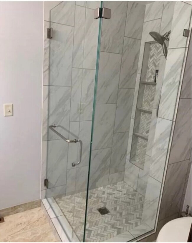 Foto del edificio - 4429 Oak Ridge Cir