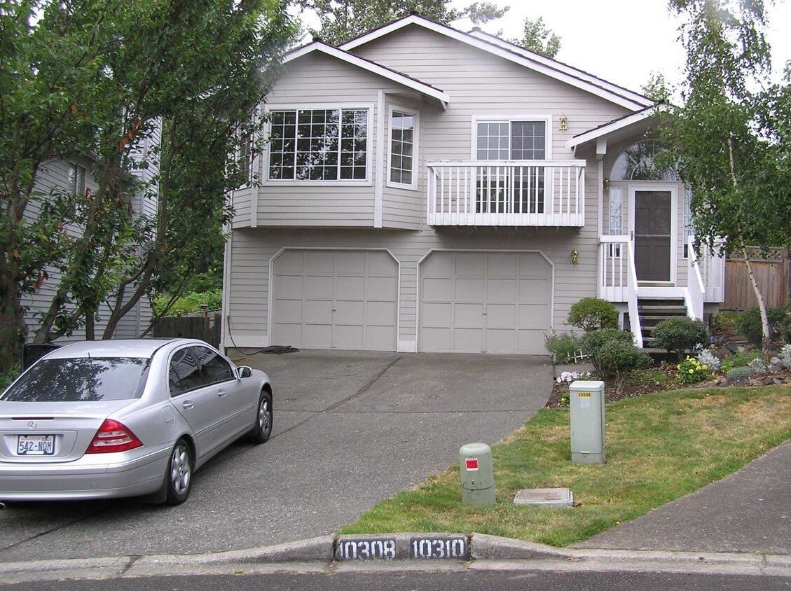 10308 SE 227th St, Kent, WA 98031 House Rental in Kent, WA