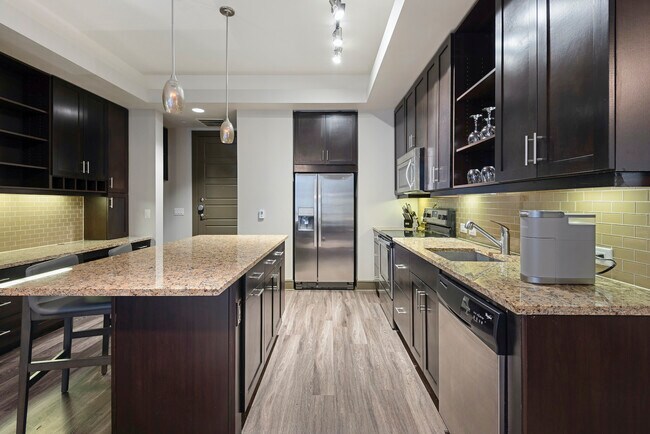 Foto del edificio - 3201 Esperanza Crossing