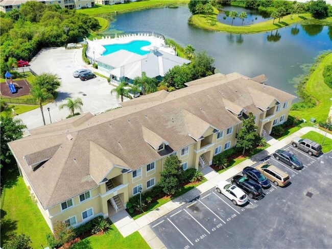 Building Photo - 9541 Newdale Way