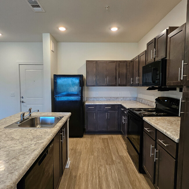 Kitchen - Parkside at Quarry Yards