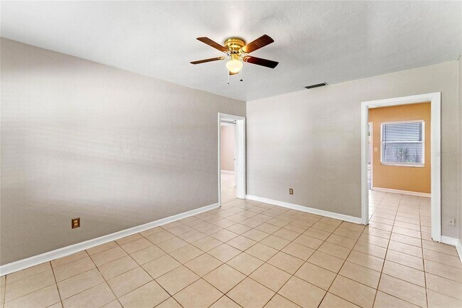 Foto del edificio - 1007 N Thornton Ave