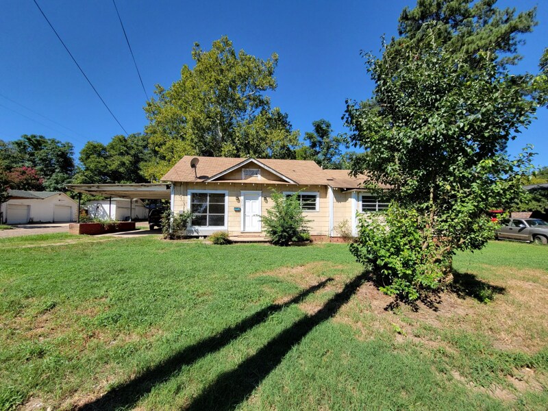 3701 Locust St, Texarkana, AR 71854 House Rental in Texarkana, AR