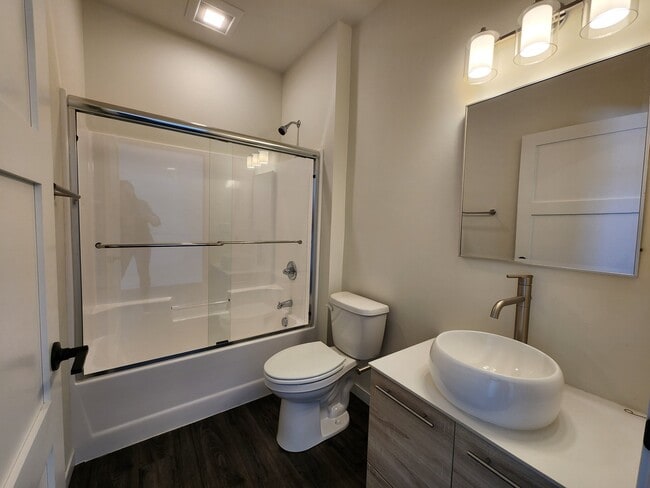 Foto del edificio - 812 7th St SW