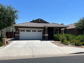 Building Photo - 3731 Aspen Ave