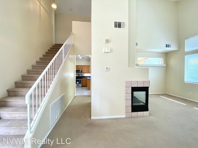 Building Photo - 3 br, 2.5 bath House - 529 Siberia Street