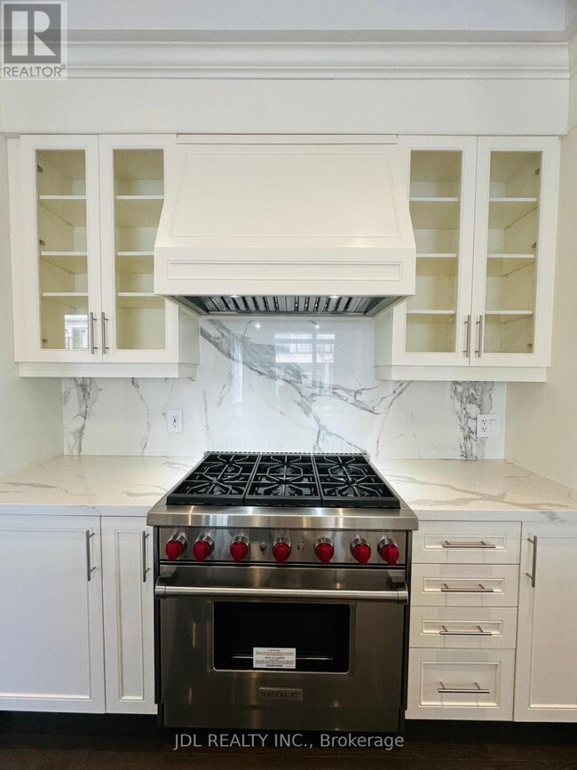 Building Photo - 26 Callisto Ln