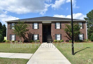 Building Photo - 74 Fantasy Ln