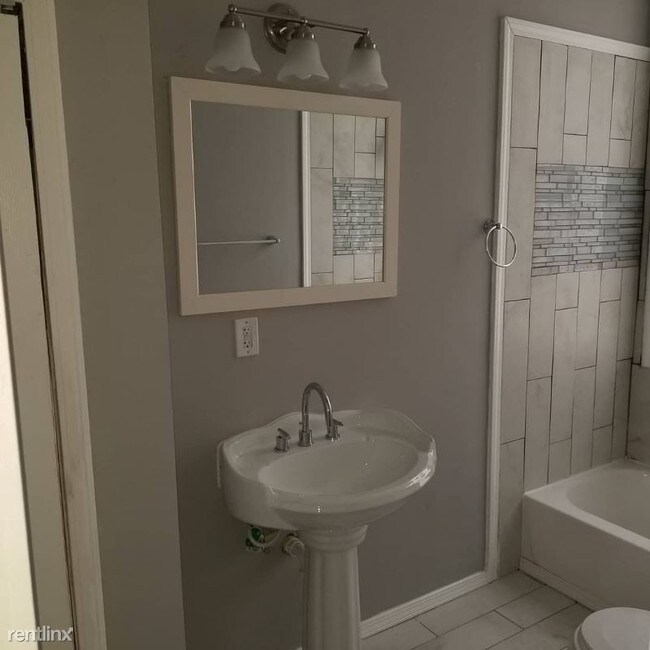 Foto del edificio - 3 br, 2.5 bath House - 3105 Durrell Ave