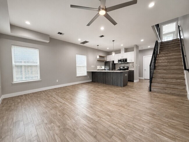 Foto del edificio - 3923 Yale St