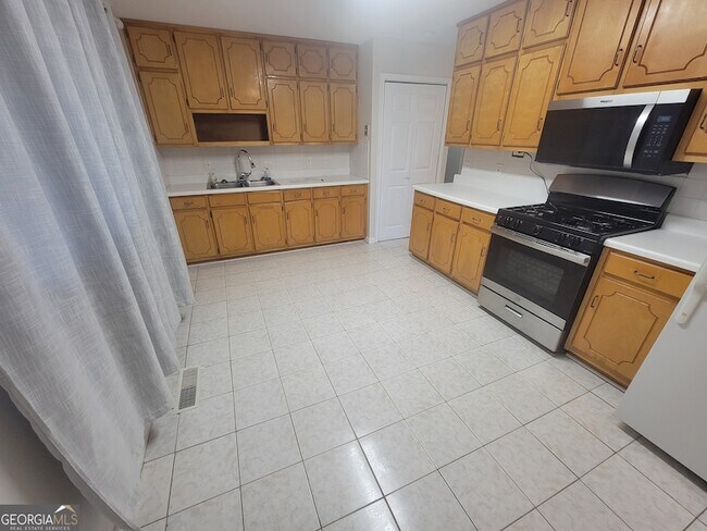 Foto del edificio - 1326 Lori Ct