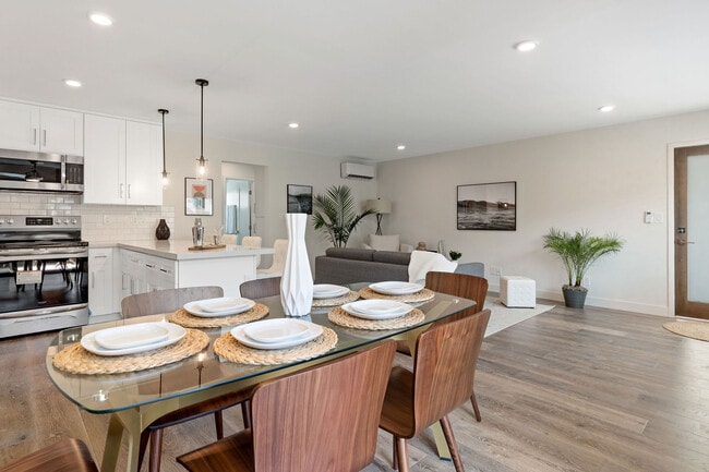 Building Photo - Pacific Apartment Homes at Emerald