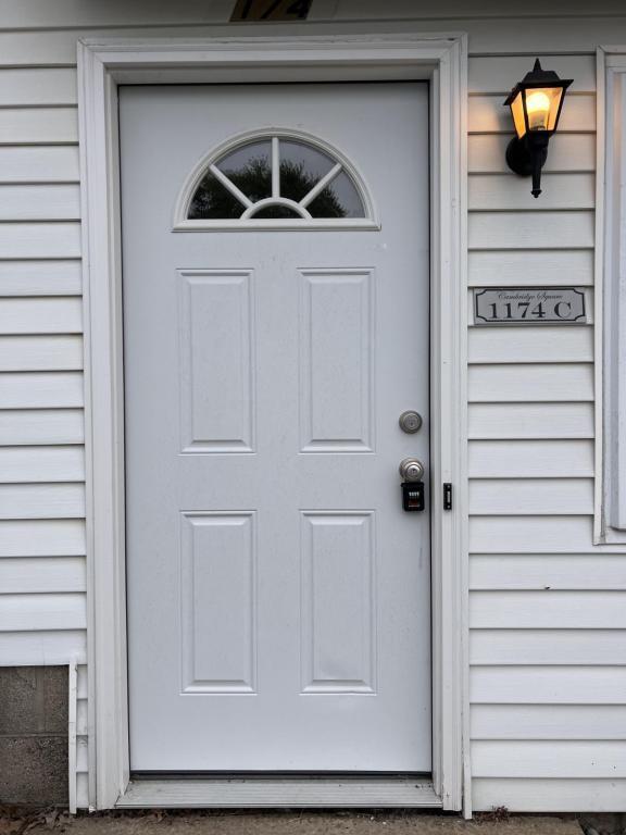 Foto del edificio - 1174 S. Lincoln Ave., Unit C