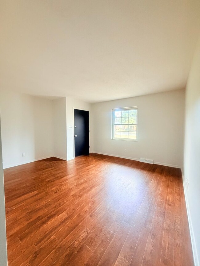 Foto del edificio - Charming Updated Duplex in Farragut