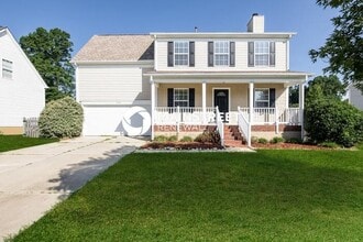 Building Photo - 15726 De Havilland Dr