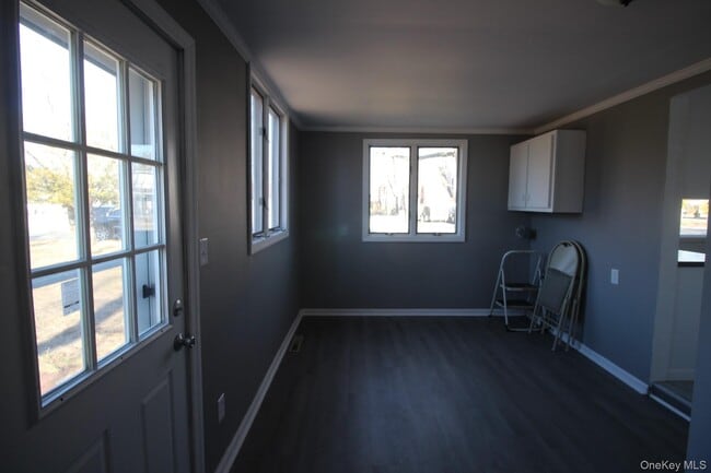 Foto del edificio - 361 June Ave