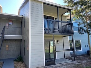 Building Photo - 3764 Idlebrook Cir