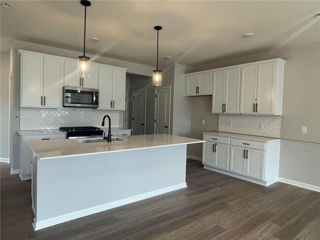 Foto del edificio - 4825 Avery Ct