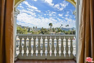 Building Photo - 1050 N Edinburgh Ave