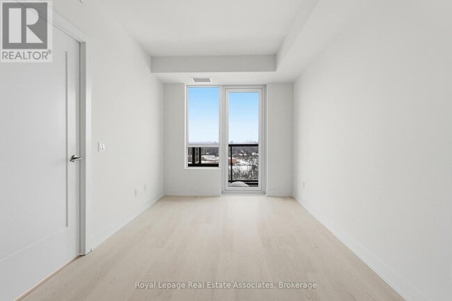 Building Photo - 60 Central Park Roadway