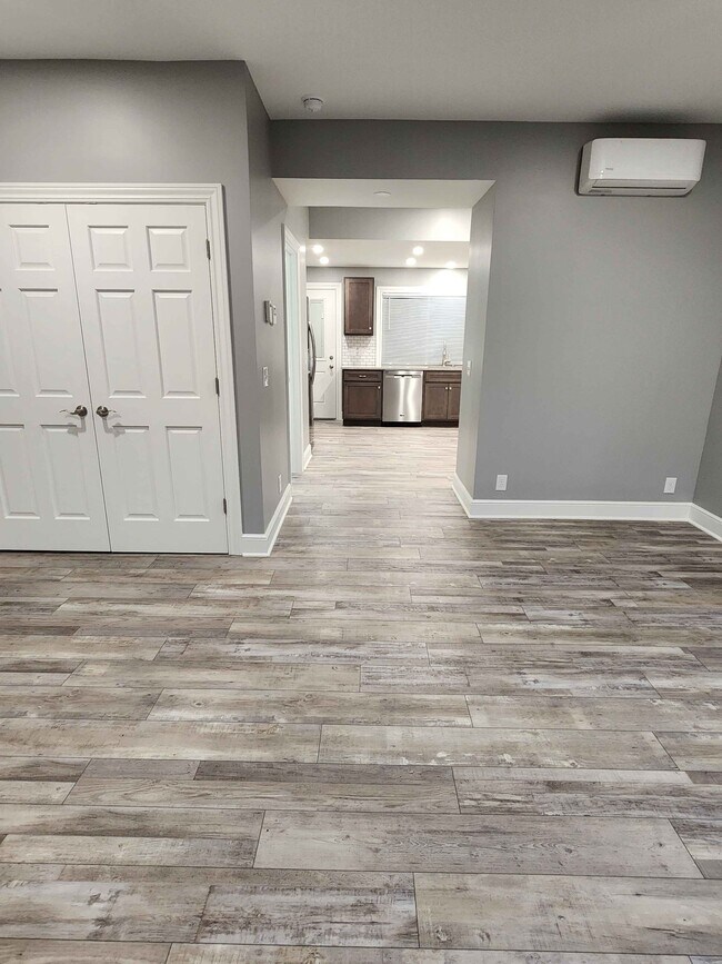 Foto del edificio - 13487 Cleveland Ave NW