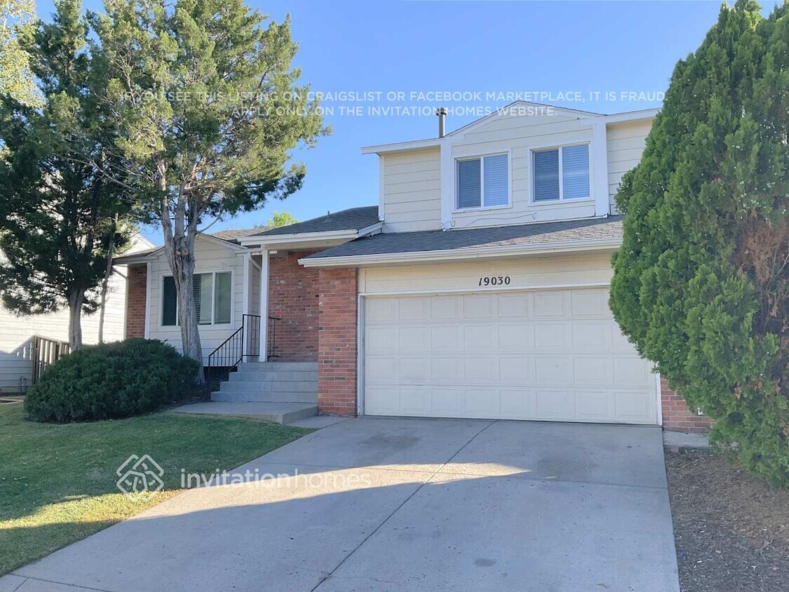 Foto principal - 19030 E Chaffee Pl