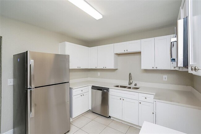 Foto del edificio - 4423 73rd St N